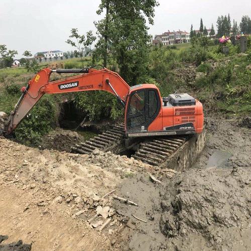 西安挖掘机河道清淤